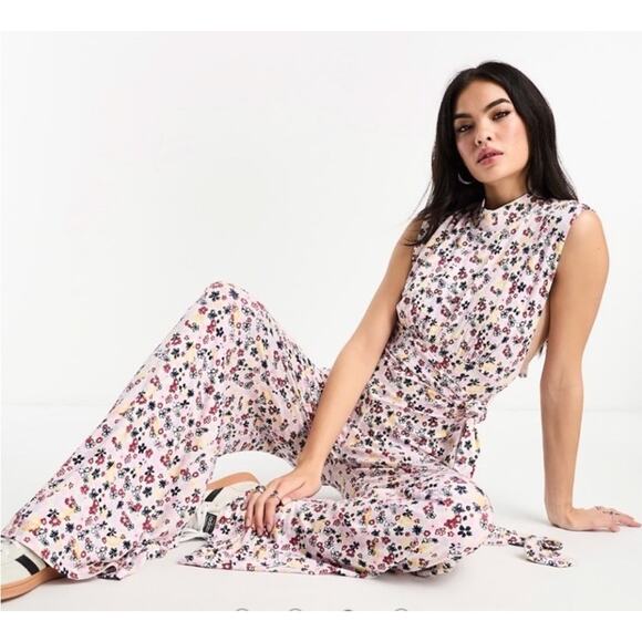 Free People Vibe Check Jumpsuit Floral Wide Leg Small Tie Waist Boho Retro C25 - Picture 2 of 16